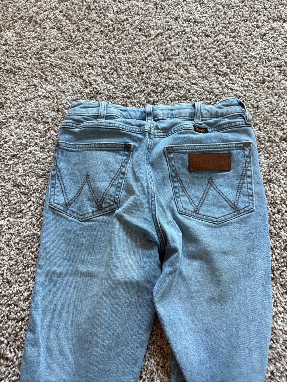 Wrangler Flare Jeans - Picture 3 of 3